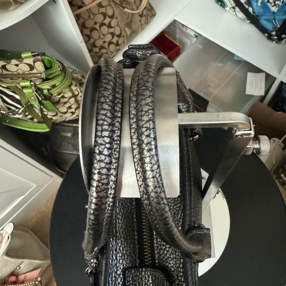 Coach Swagger Gunmetal Pebbled Leather Bag - Picture 5 of 11